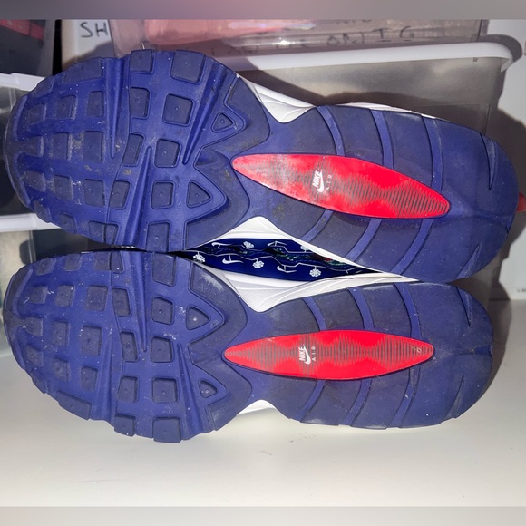 Nike Air Max 95 “Christmas Sweater” sneakers - Picture 7 of 9